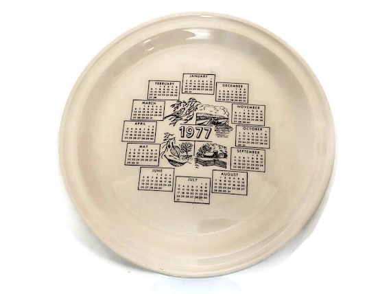 Vintage 1977 Calendar Plate Black White Ceramic Collectible - Etsy