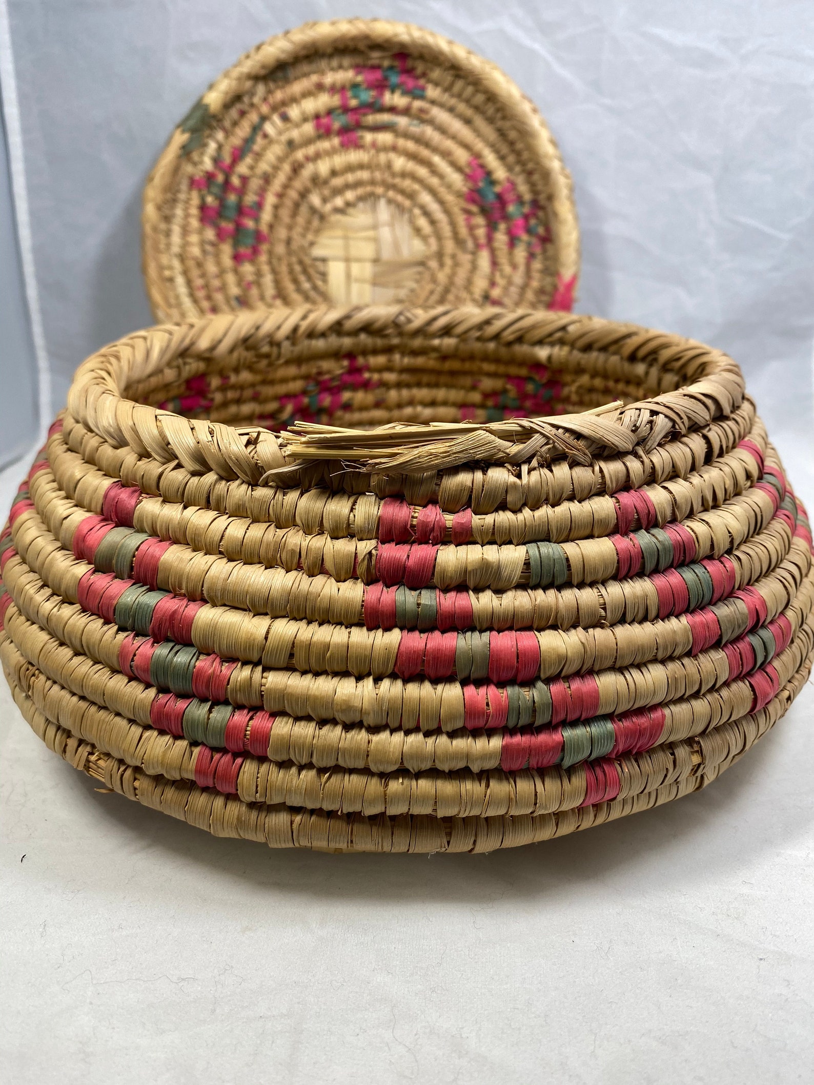 Vintage Sweetgrass Basket Artisan Etsy