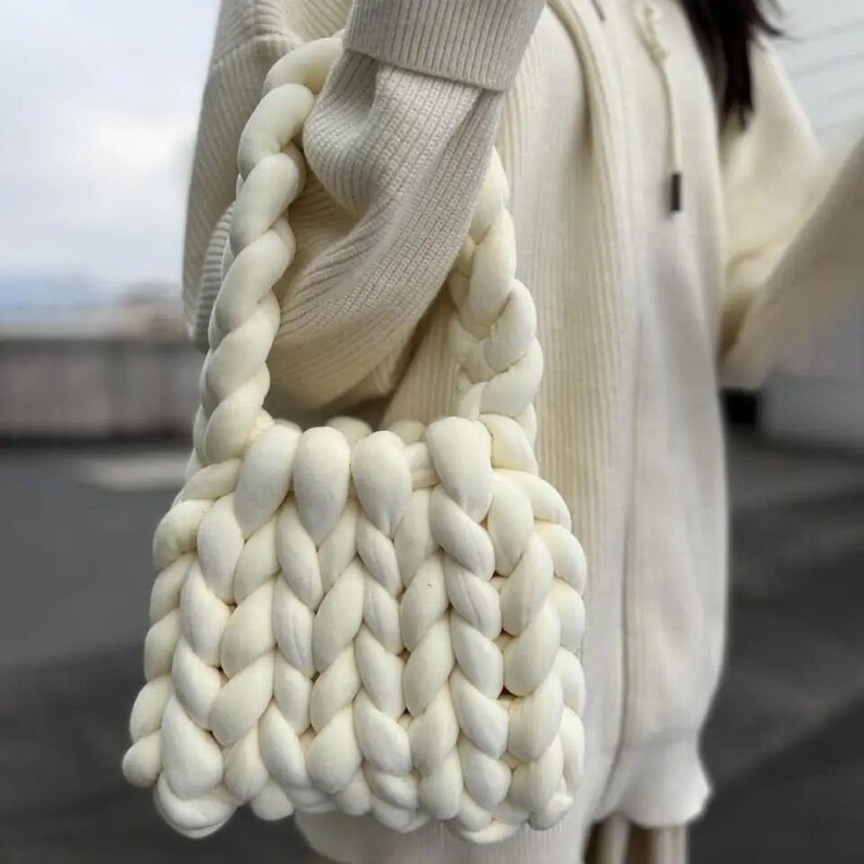 Rope Crochet Bags for Women Handmade Acrylic Underarm Clutch Bag Designer Knit Crossbody Bags for Women Woven Knit Bag Summer zdjęcie 4