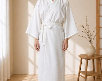 女性用白浴衣着物ローブ、ミニマルなロングドレッシングガウン、エレガントなスパラウンジウェア、ブライダル着物ローブ、禅風ホームウェア