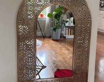 Elegant Moroccan Arch Mirror with Intricate Brinze Filigree