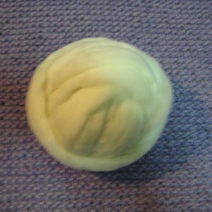 Merino wool for spinningsuper soft image 1