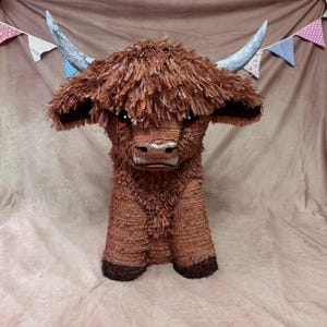 Highland Cow piñata - farm piñata