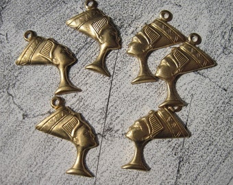 Raw Brass Nefertiti Charms 6 pcs / ancient egypt jewelry components