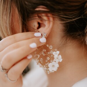 Porcelain White Flower Bridal Earrings with Freshwater Pearls, Wedding Earrings for Brides, Boho Floral Earrings, Bridal Party Accessories