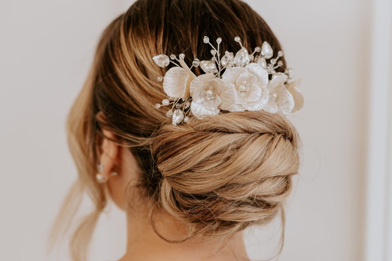 Floral Headband for wedding, Bridal Hair Accessory, Swarovski Flexible Headpiece for bride zdjęcie 1