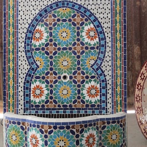 Mosaic Fountain: Traditional Moroccan Artisan Décor