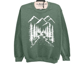 Unisex Small - Heather Green Fleece Sweatshirt with Mountain print