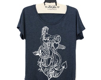 Small - Navy Scoop Neck Dolman T-Shirt mit Meerjungfrau Anker Siebdruck