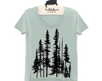 Womens XL- Sea Foam Scoop Festival Tee with Evergreen Trees Print