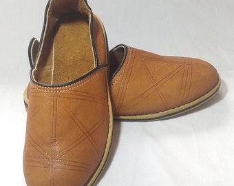 Babouche homme cuir, babouche berbère traditionnele, chaussures hommes cuir.