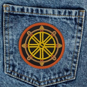 Toppa termoadesiva ricamata con simbolo buddista, ruota del Dharma
