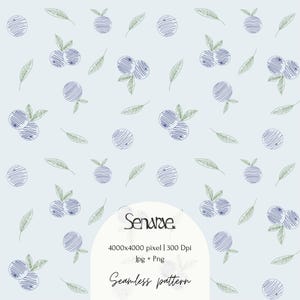 Puede incluir: Diseño de patrón sin costuras con arándanos y hojas dibujados a mano en tonos azules y verdes sobre un fondo azul claro. El diseño incluye el texto "Senarae" y "Seamless pattern".