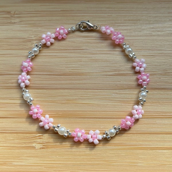 Blumen Perlenarmband