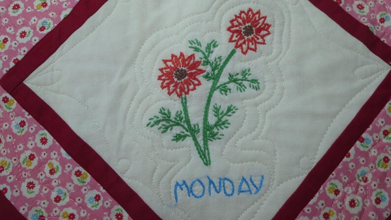 Week Topper Vintage Days of Week Table Topper - Etsy