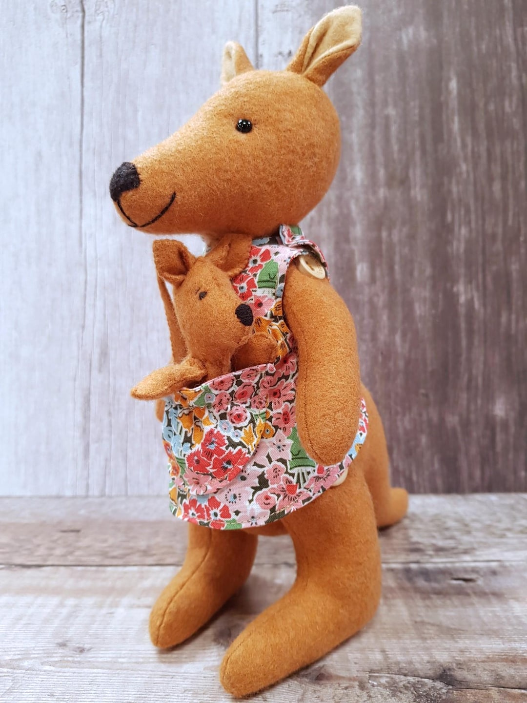 裁縫キット - フェルト製のカンガルーぬいぐるみ人形（エプロンと