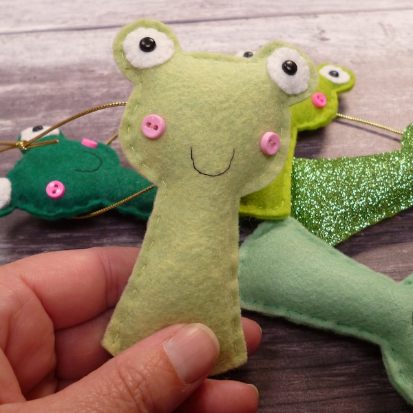 PDF pattern FROG felt sewing craft cute decoration or garland, keyring or brooch