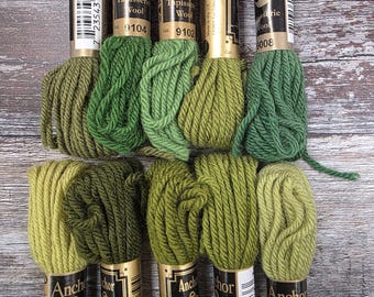 GREEN #1 Anchor Tapestry Wool 10 pack