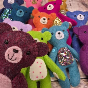Sewing Kit - Little Felt Bear