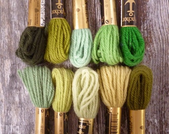 GREENS Anchor Tapestry Wool 10 pack