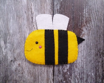 Bee DIY Felt Decoration Mini Sewing Kit