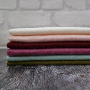 VINTAGE CHRISTMAS 6 piece felt pack - Premium Wool Blend Felt