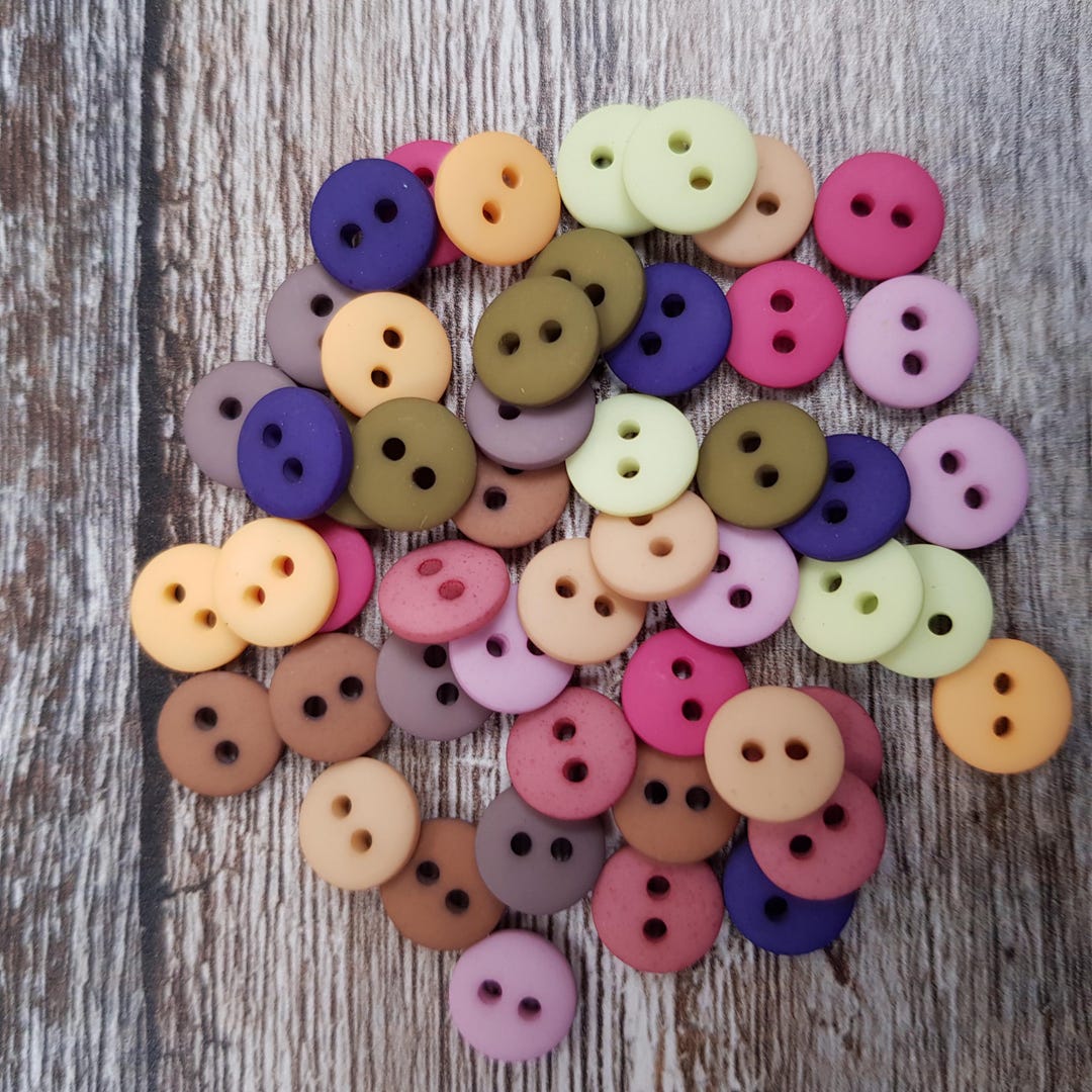 Teeny Tiny Buttons (8mm) - VINTAGE Mix : 50 Button Pack - Etsy