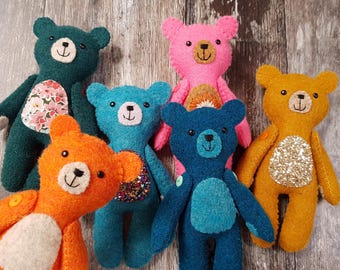 Sewing Kit - Little Felt Bear