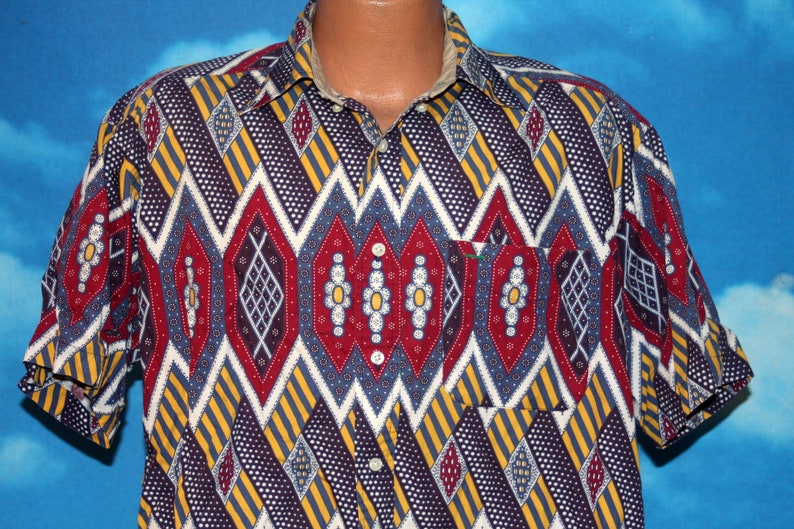 Tommy Hilfiger Geometric All Over Print Button Up Shirt Vintage 1990s