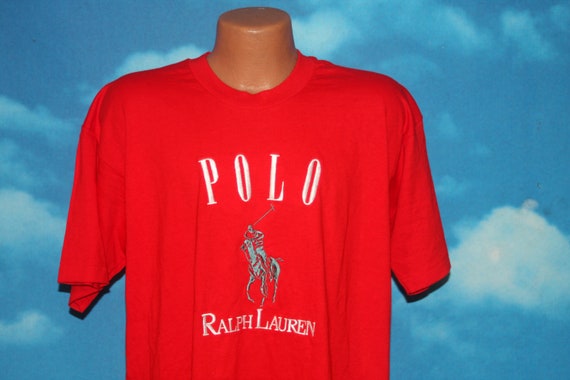 polo red tshirt