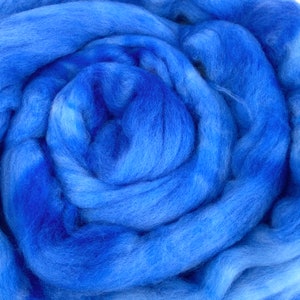 Persian Blue - 2 oz repeatable semisolid wool top, Polwarth, Merino, Targhee, BFL, Falkland, felting, spinning, weaving