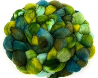 Emerald Isle SC - 4 oz hand painted wool combed top, roving, spinning fiber, handspinning, nuno felting, teal, grass green, mint