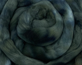 Sea Cave - 2 oz repeatable semisolid wool top, Polwarth, Merino, Targhee, BFL, Falkland, felting, spinning, weaving