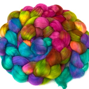 Jinx - 4 oz hand painted wool combed top, roving, spinning fiber, handspinning, weaving, nuno, felting