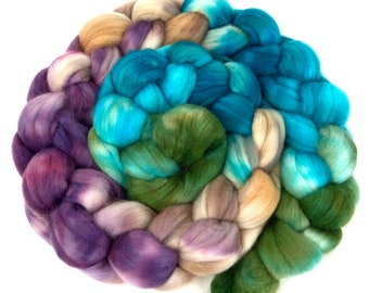 Sweet Promise MG - 4 oz hand painted wool combed top, mirrored gradient, roving, spinning fiber, handspinning, felting