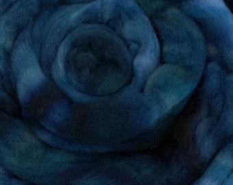 Night Sky - 2 oz repeatable semisolid wool top, Polwarth, Merino, Targhee, BFL, Falkland, felting, spinning, weaving