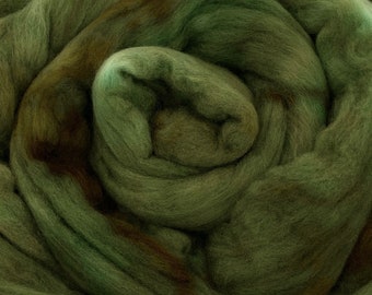 Martin Green - 2 oz repeatable semisolid wool top, Polwarth, Merino, Targhee, BFL, Falkland, felting, spinning, weaving