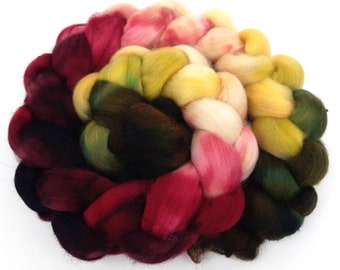 Victoriana MG - 4 oz hand painted wool combed top, nuno, dreads, spinning fiber, handspinning, felting, mirrored gradient