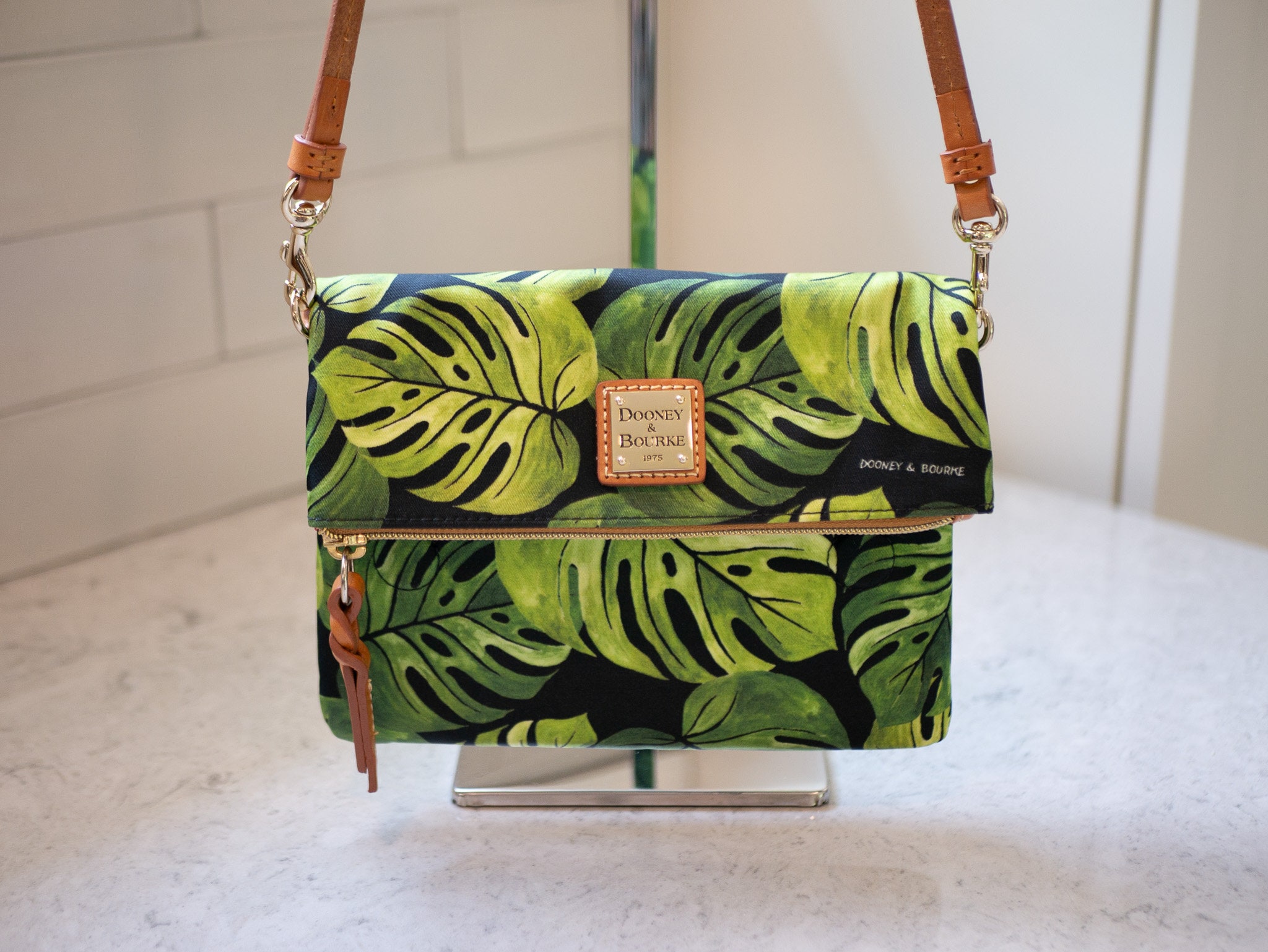 Dooney and bourke palm leaf bag sale