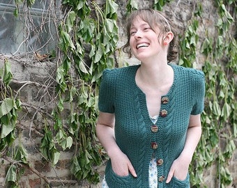 Caitlin's Cardigan Knitting Pattern