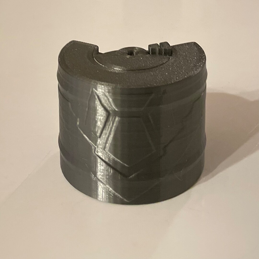 D6 Revolver Cylinder Dice & Holder Outlaws of Thunder Junction Edition