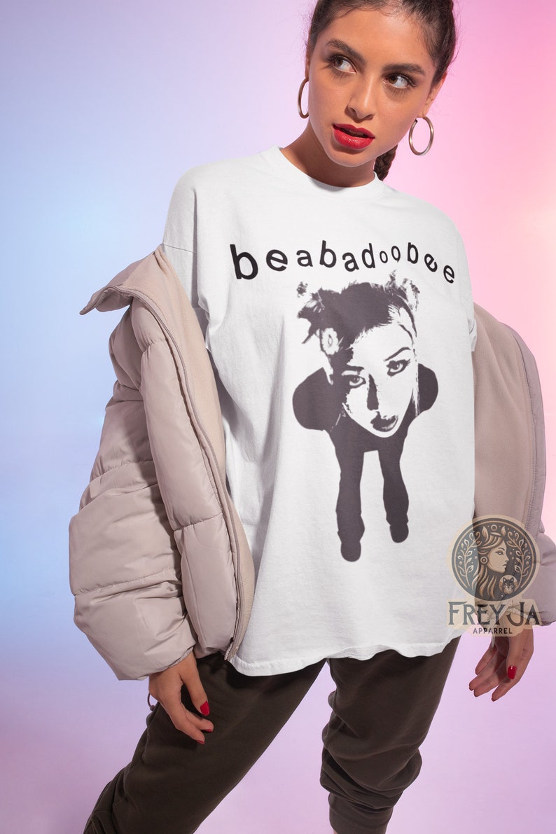 Beabadoobee Exclusive T-shirt - Unisex Music Artist Merch - Indie Music ...
