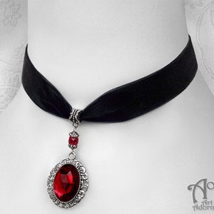 Red Crystal BLACK VELVET CHOKER Necklace Victorian Gothic Glass Pendant Antique Silver image 1