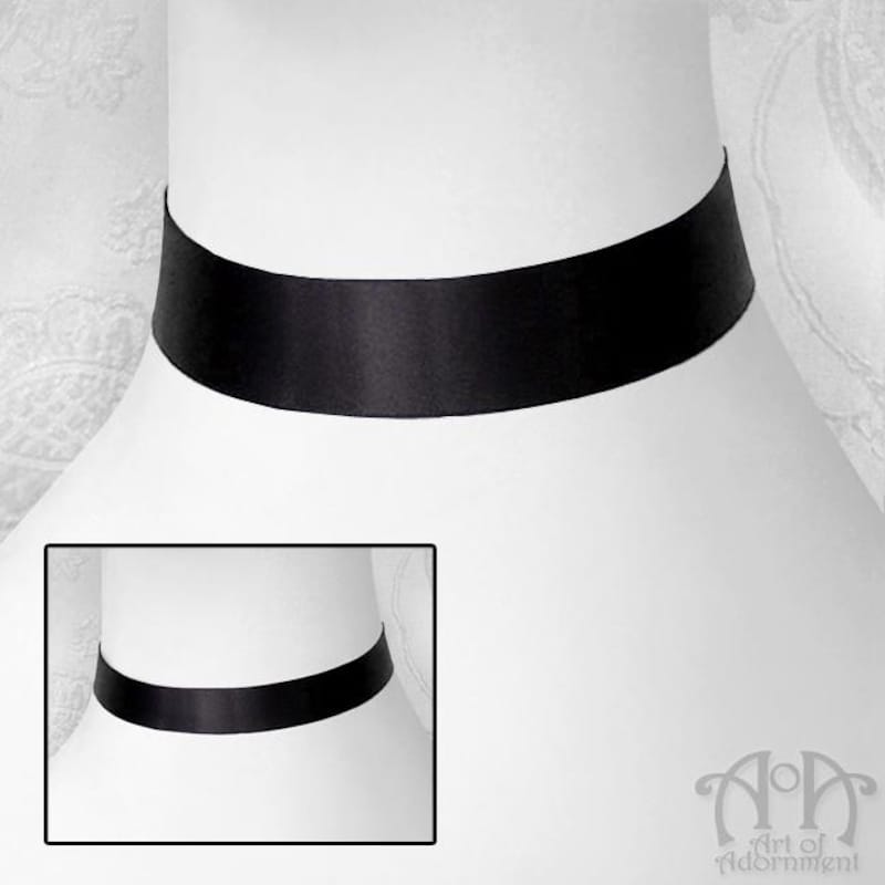The Leota Choker main image 1