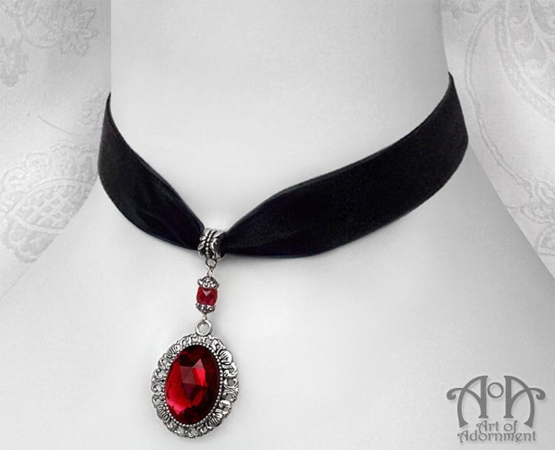 Red Crystal BLACK VELVET CHOKER Necklace Victorian Gothic Glass Pendant Antique Silver image 1