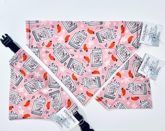 Pet Bandana - I Like My Books Extra Spicy