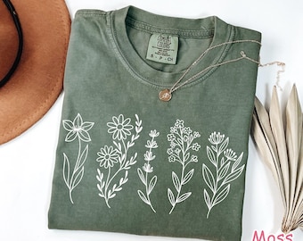 Comfort Colors® Wildflower Shirt Womens Floral Cottagecore Shirt Botanical Wild Flowers Shirt Flower Shirt Nature Lover Shirt Gifts for Mom