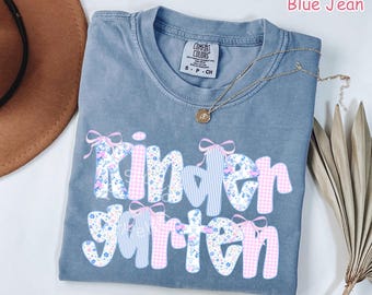 Camiseta de maestra de jardín de infantes Comfort Colors®, camiseta de jardín de infantes con lazo coqueto, camiseta de regreso a clases, regalo para maestra de jardín de infantes, camiseta preescolar