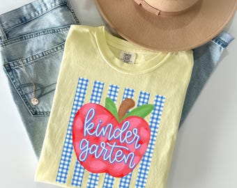 Camiseta Comfort Colors® para maestras de jardín de infantes, camiseta de regreso a clases, camisetas para equipos de maestros.