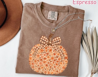 Comfort Colors® Boho Floral Pumpkin Shirt, Coquette Fall Pumpkin Shirt, Pumpkin Patch Shirt, Cute Autumn Shirt, Vintage Fall Shirt for Women
